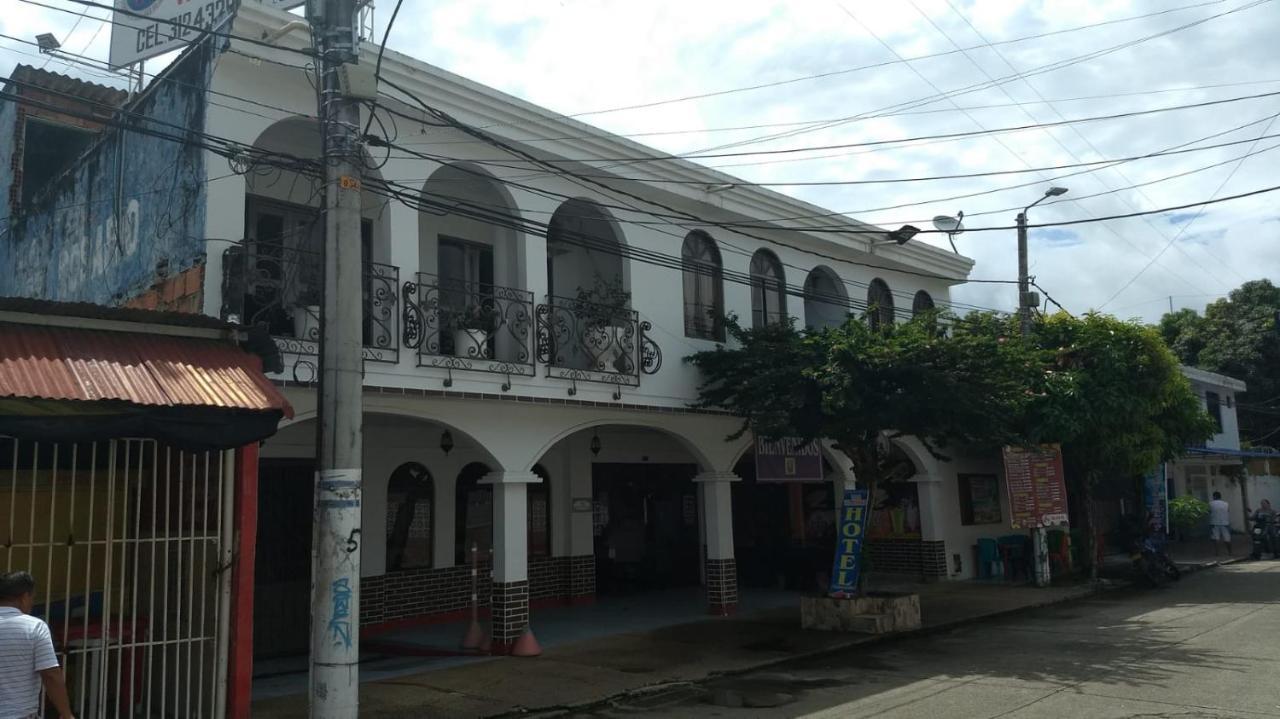 Hotel Villa Del Rosario Nuevo Melgar Exterior photo